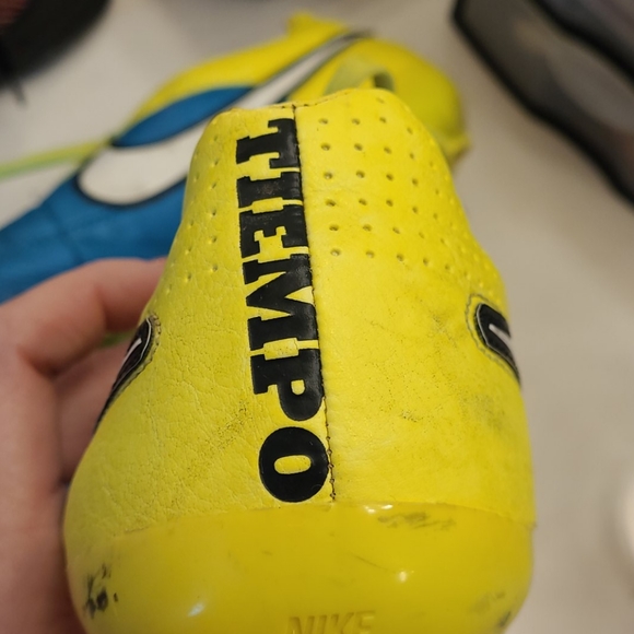 Nike soccer cleats/futbol boots - Picture 4 of 15